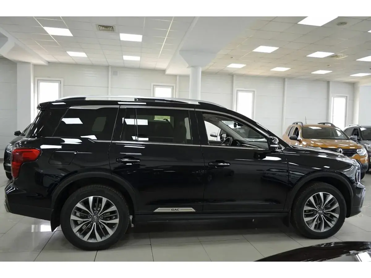 GAC GS8