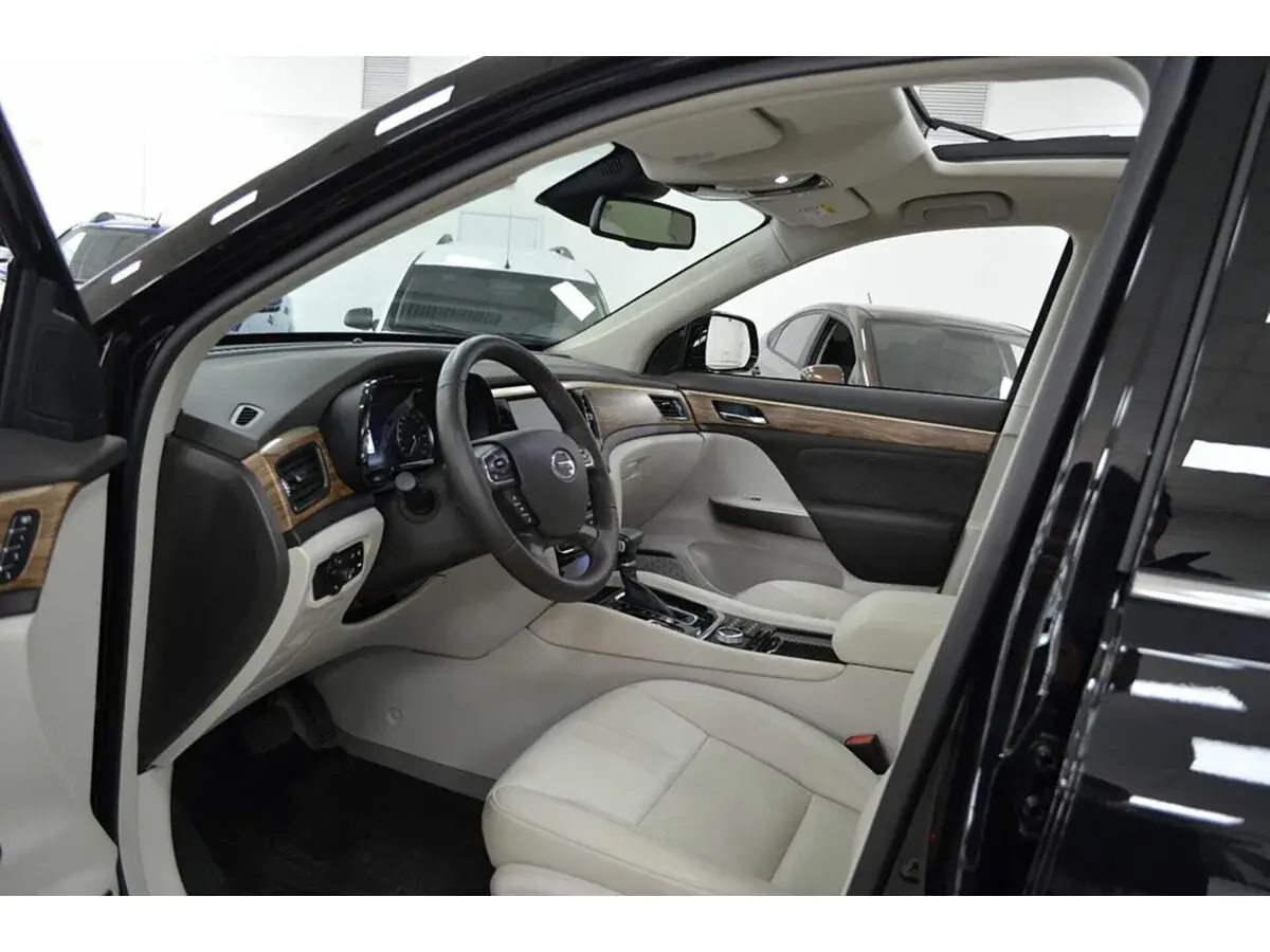 GAC GS8