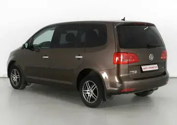 Volkswagen Touran Вид 3