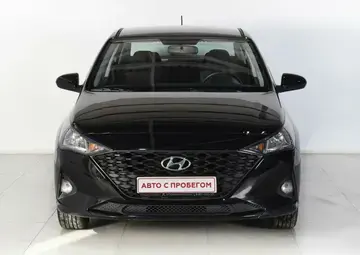 Hyundai Solaris Вид 2