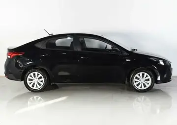 Hyundai Solaris Вид 4