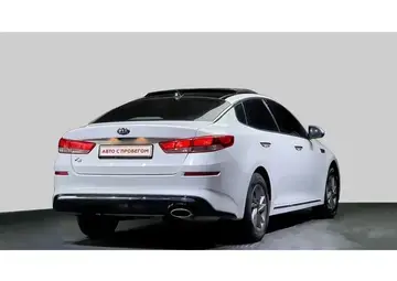 Kia K5 Вид 3