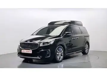 Kia Carnival Вид 1