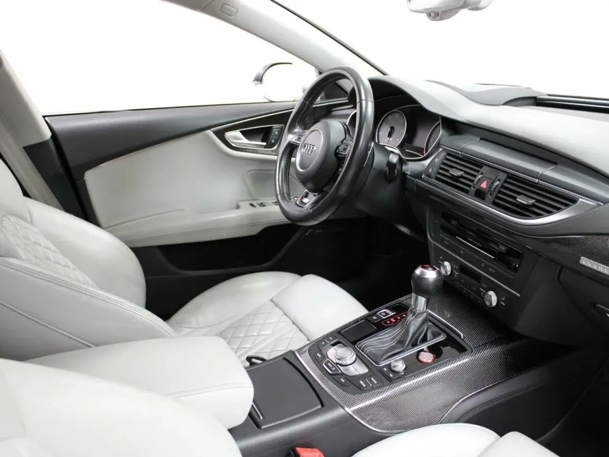 Audi S7