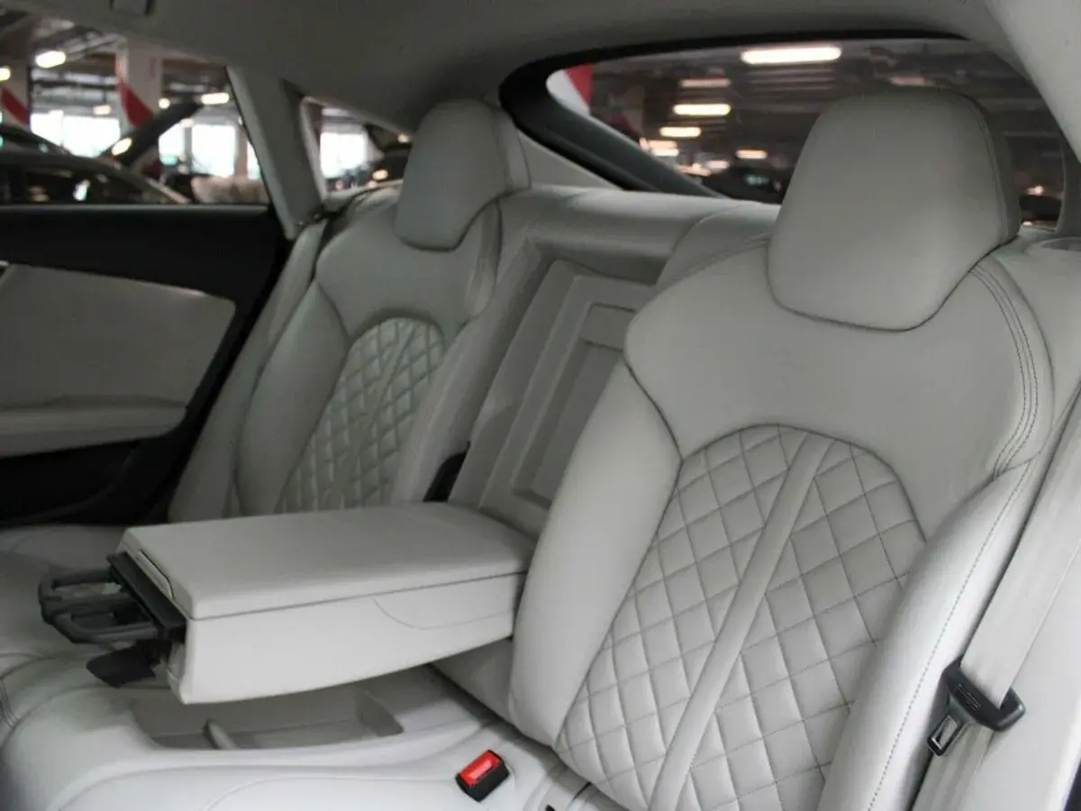 Audi S7