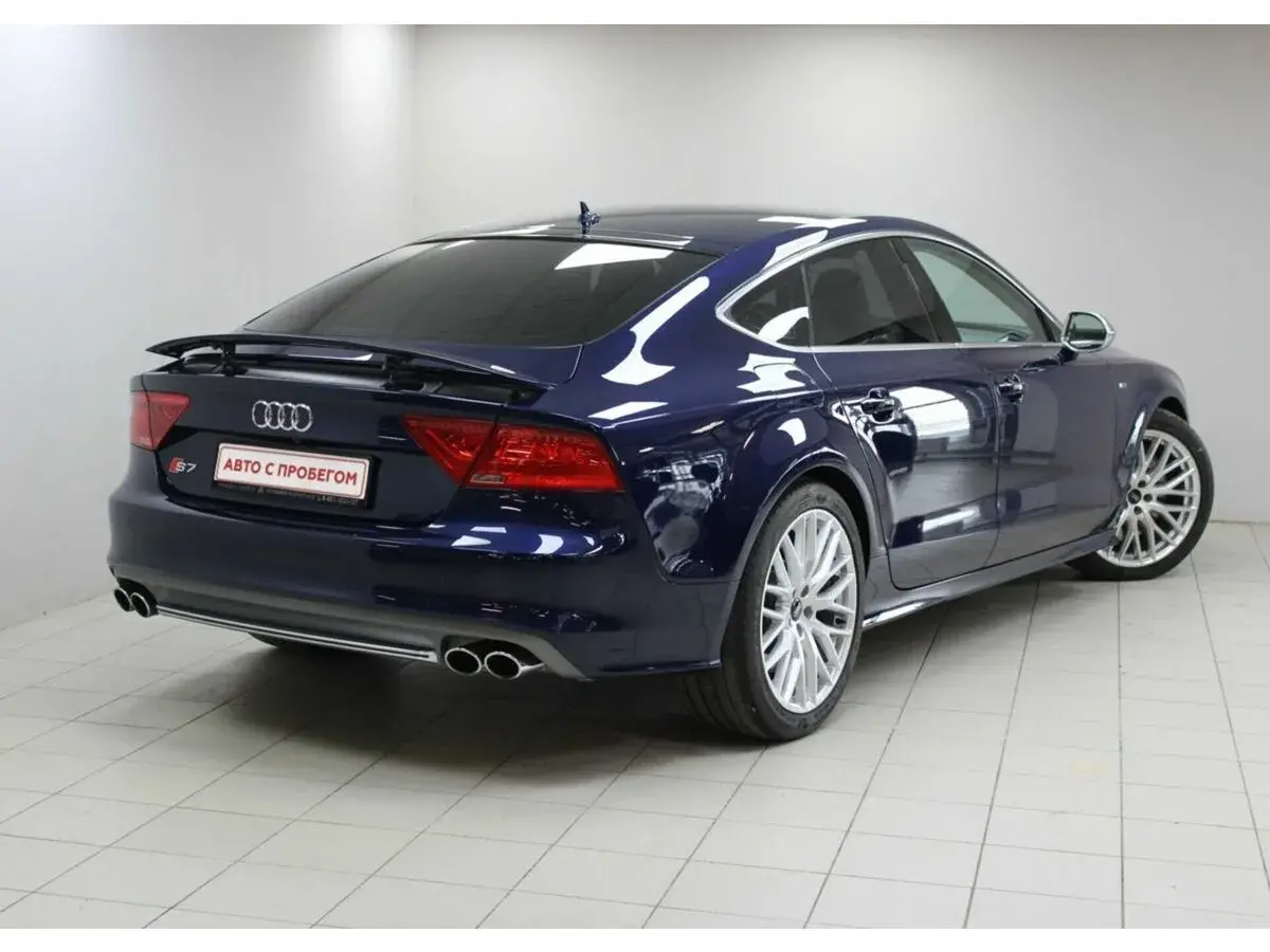 Audi S7