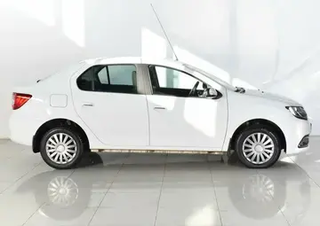Renault Logan Вид 4