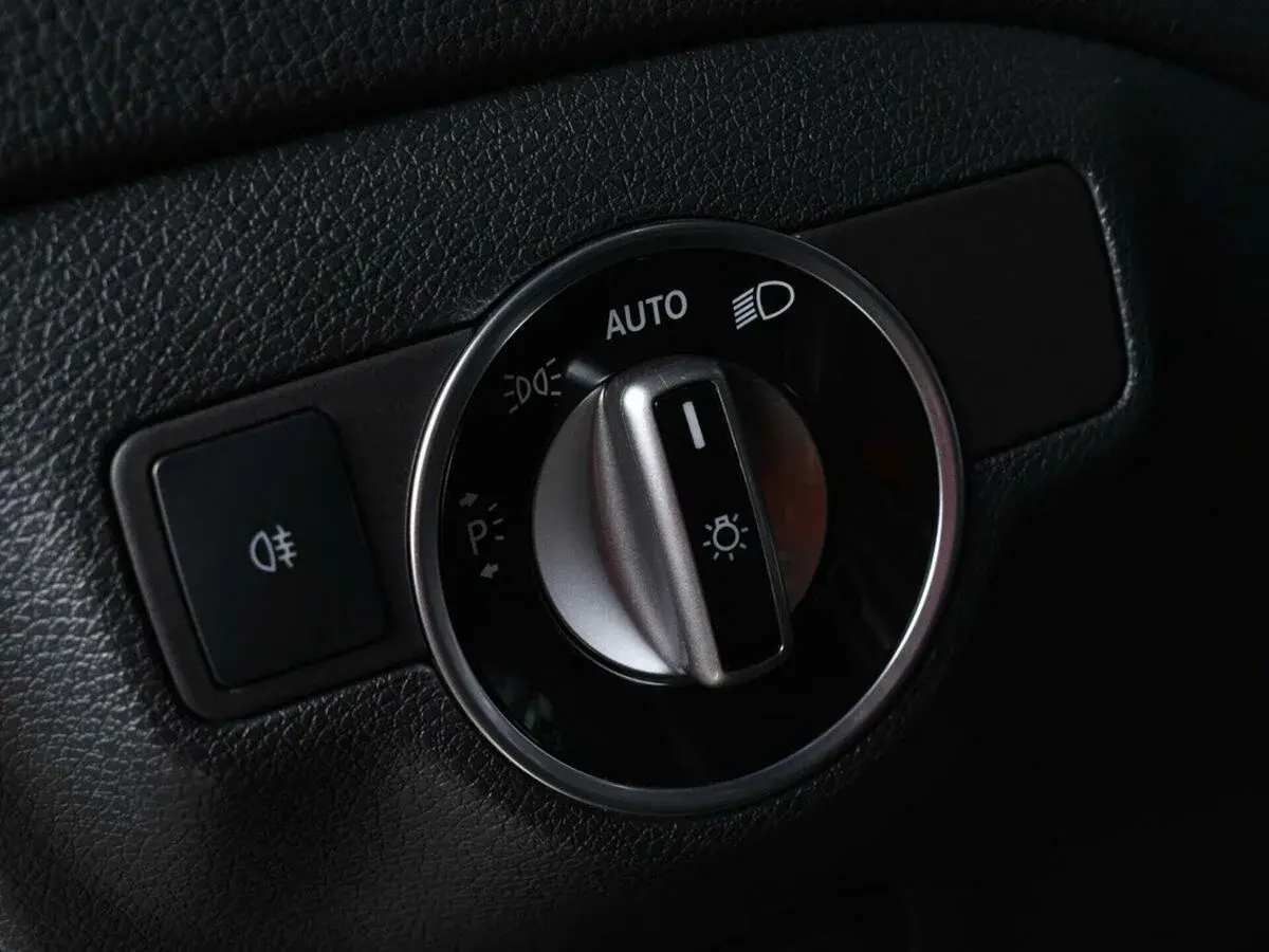 Mercedes benz GLA