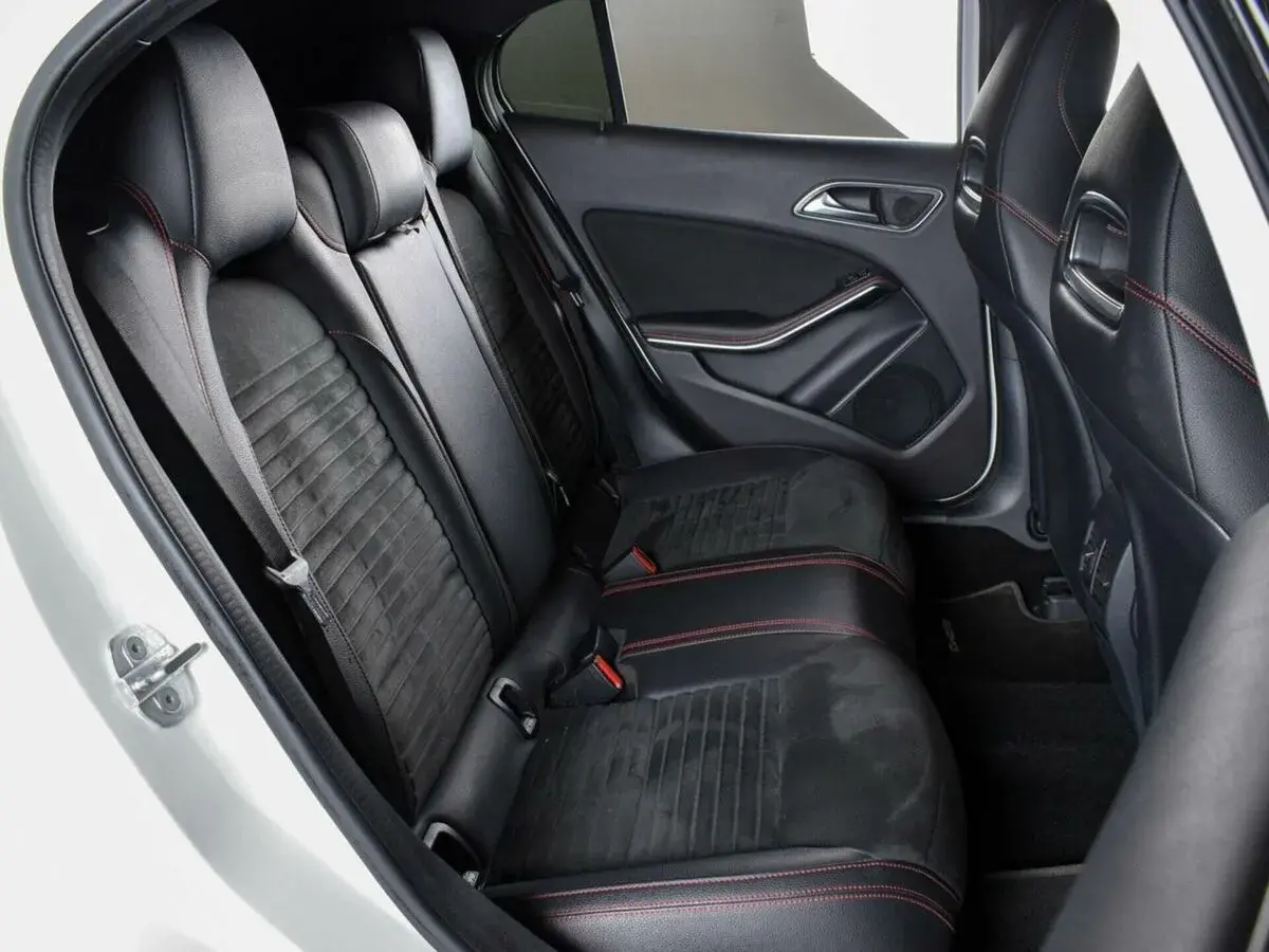Mercedes benz GLA