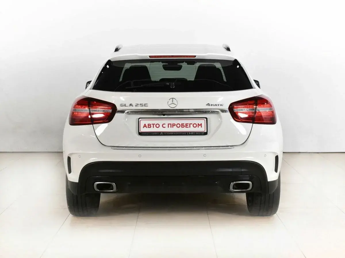 Mercedes benz GLA