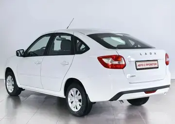 Lada Granta Вид 3