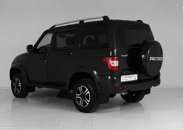 UAZ Патриот Вид 4