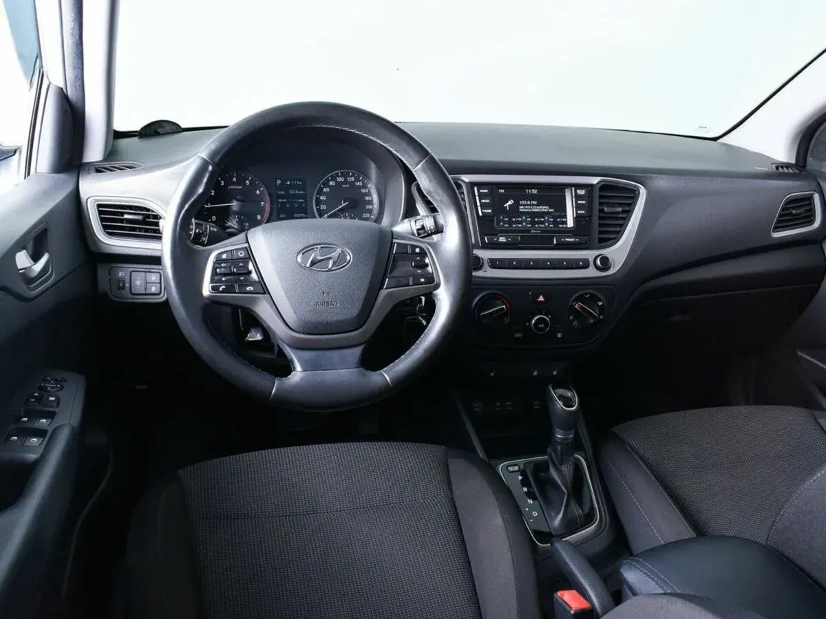 Hyundai Solaris
