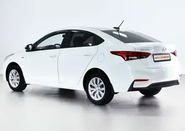 Hyundai Solaris Вид 3