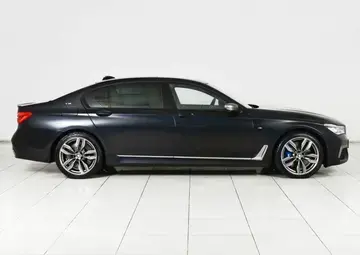 BMW 7 серии Вид 4