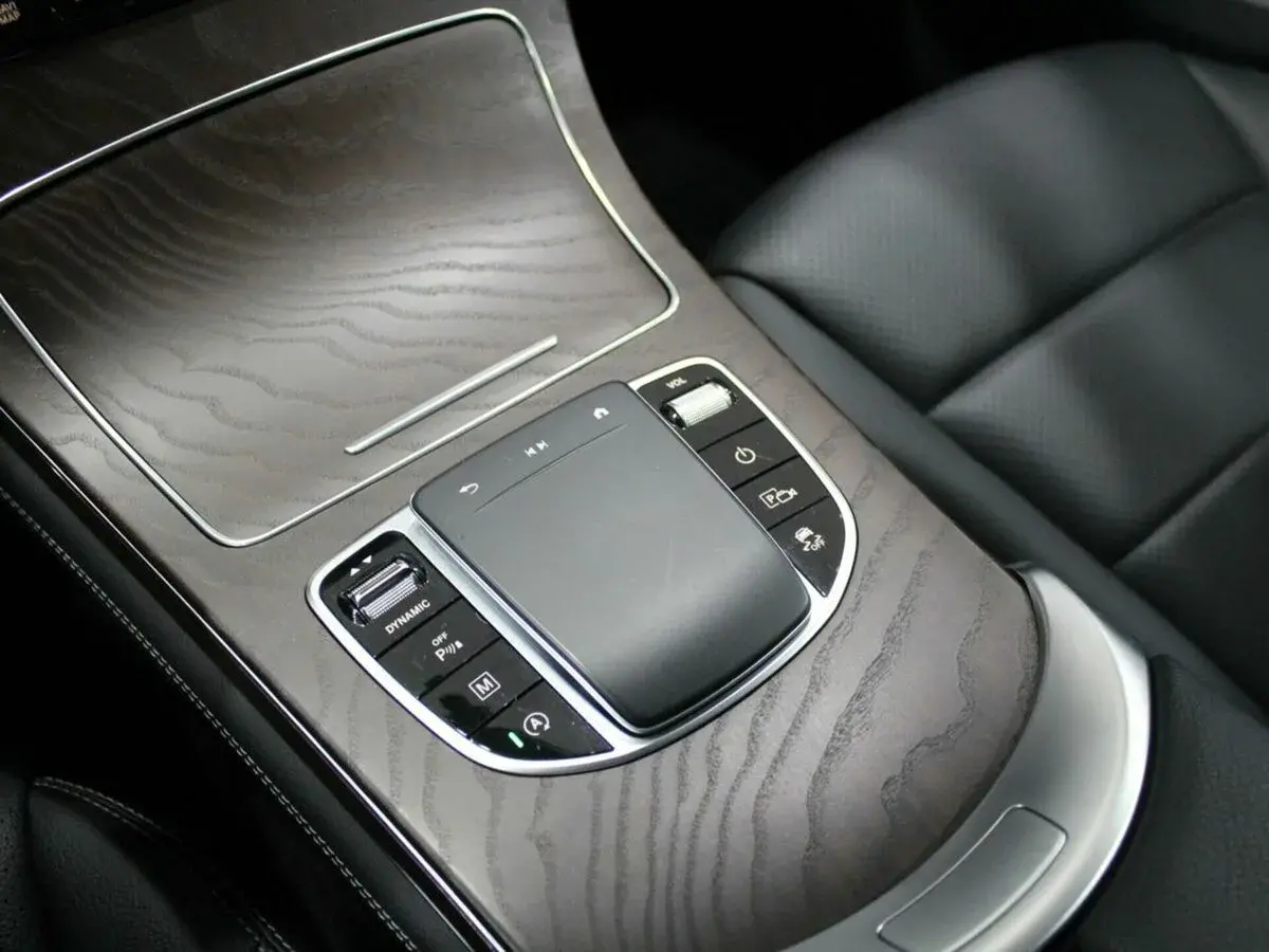 Mercedes benz GLC AMG
