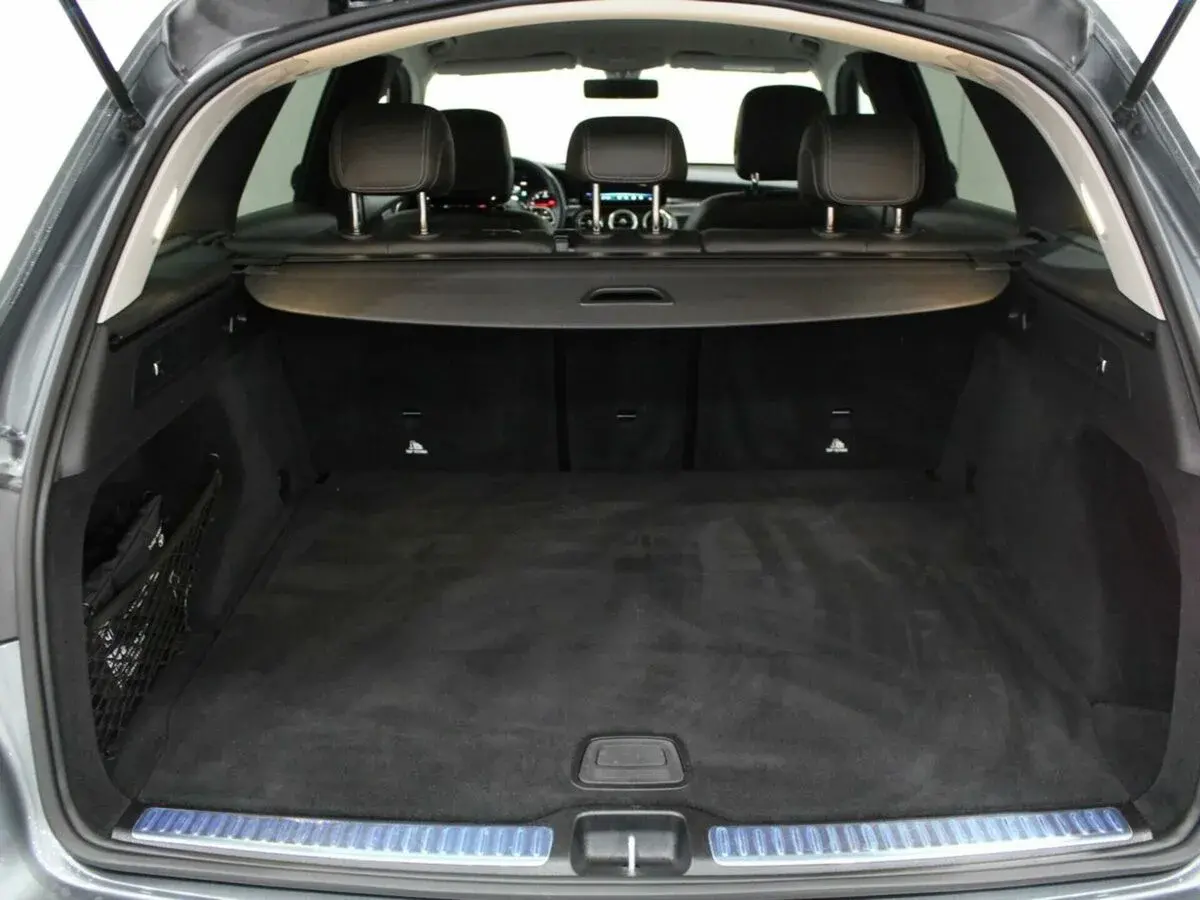 Mercedes benz GLC AMG