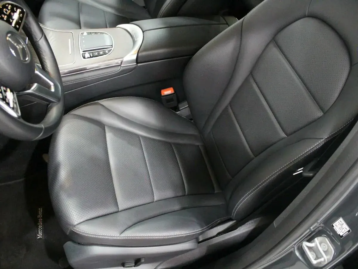 Mercedes benz GLC AMG