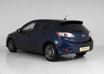 Mazda 3 Вид 4