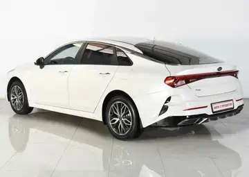 Kia K5 Вид 3