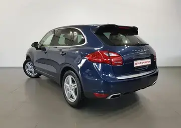 Porsche Cayenne Вид 4