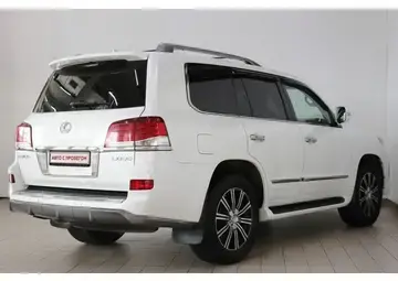Lexus LX Вид 4