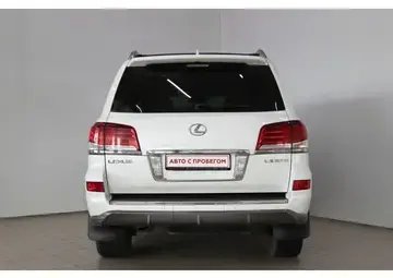 Lexus LX Вид 5