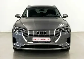 Audi e-tron Вид 2