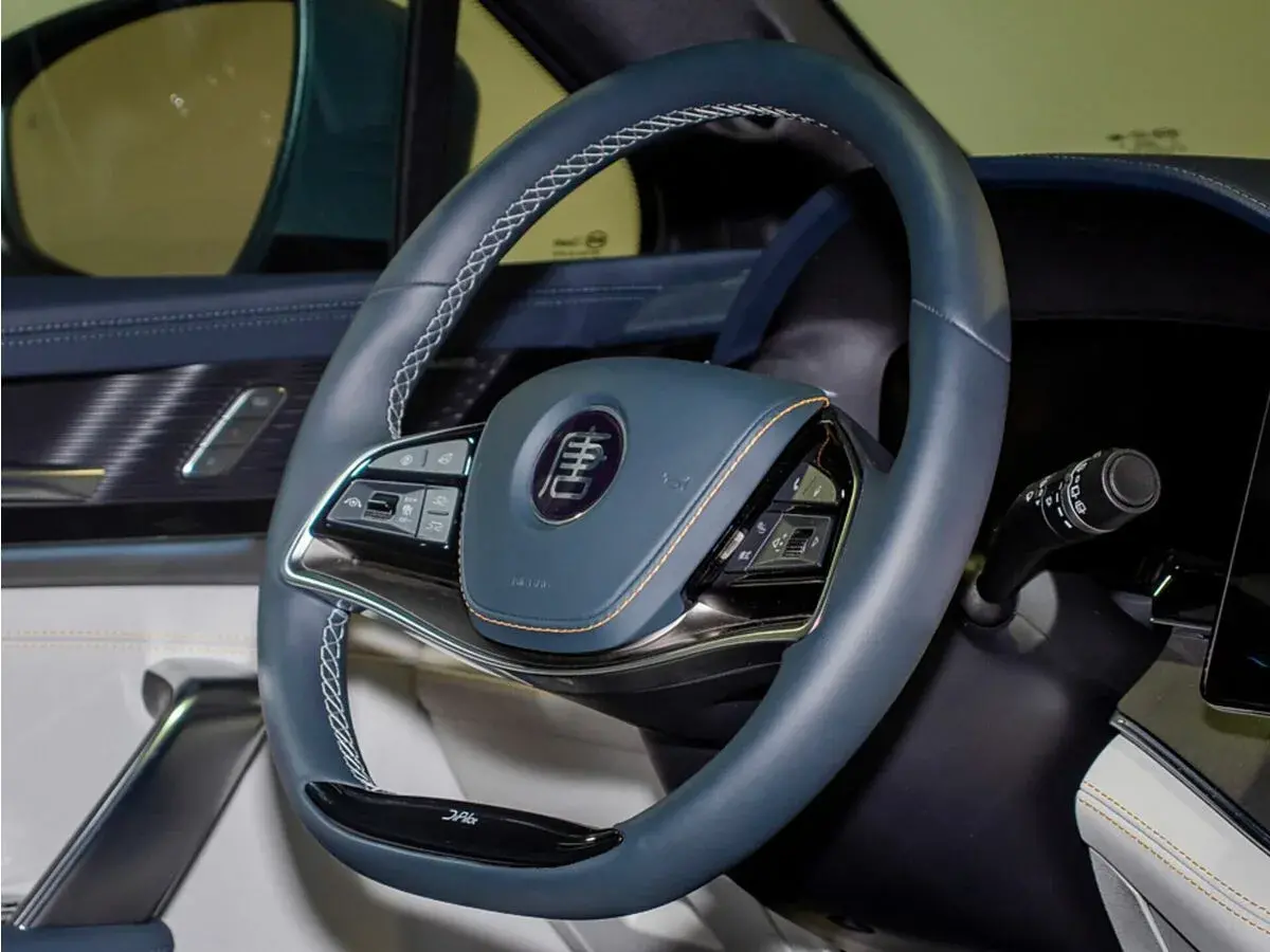 BYD Tang
