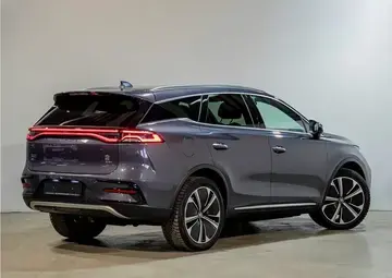 BYD Tang Вид 2