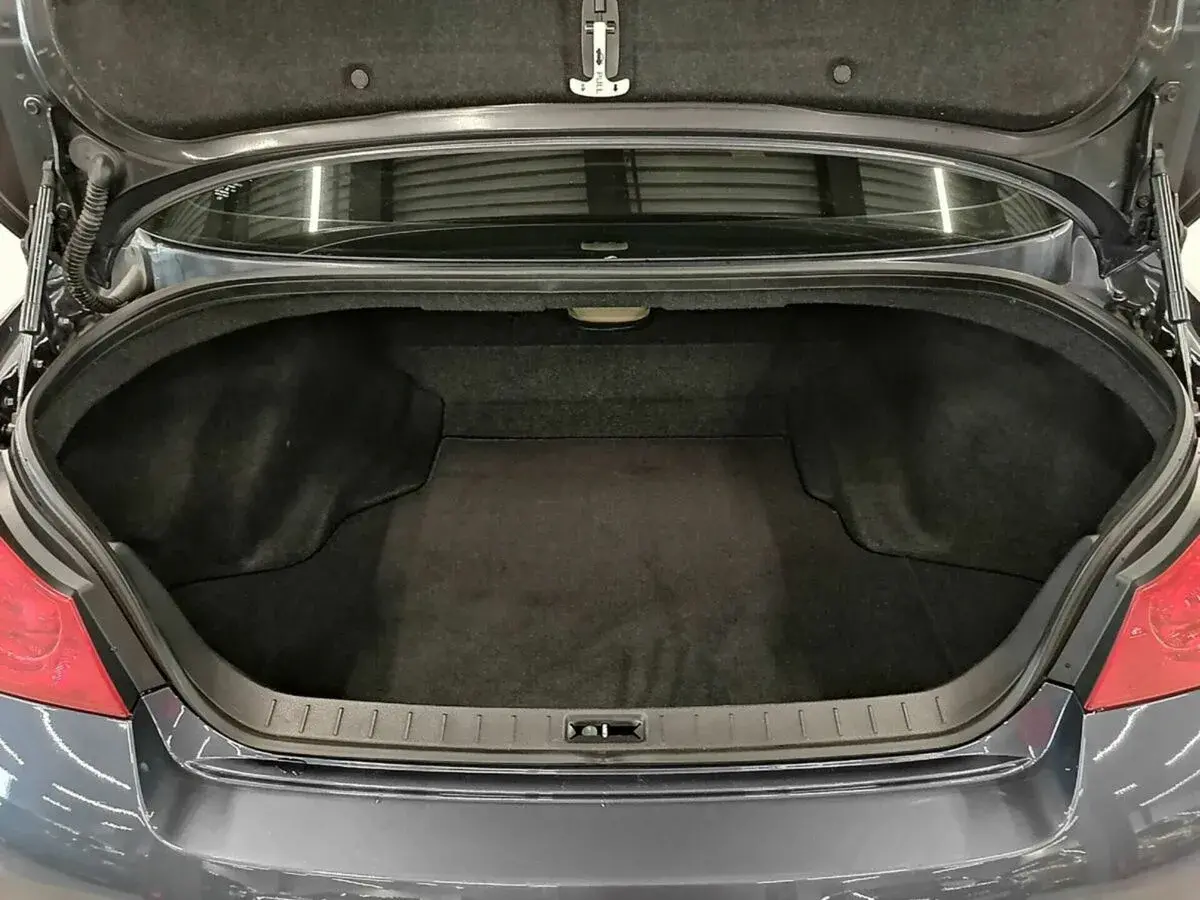 Infiniti G