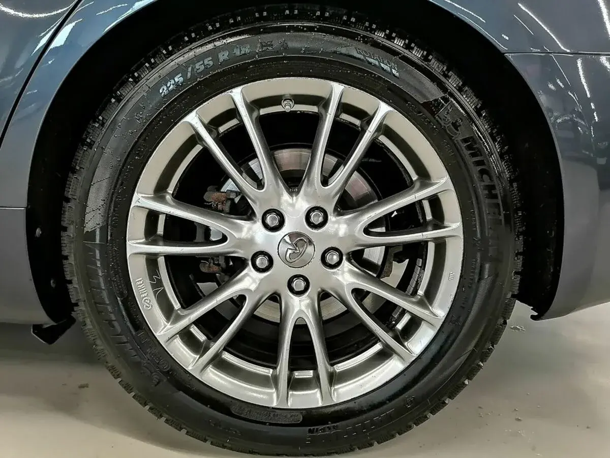 Infiniti G