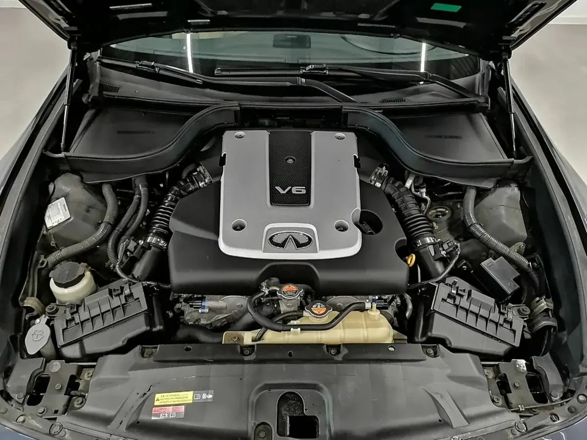 Infiniti G