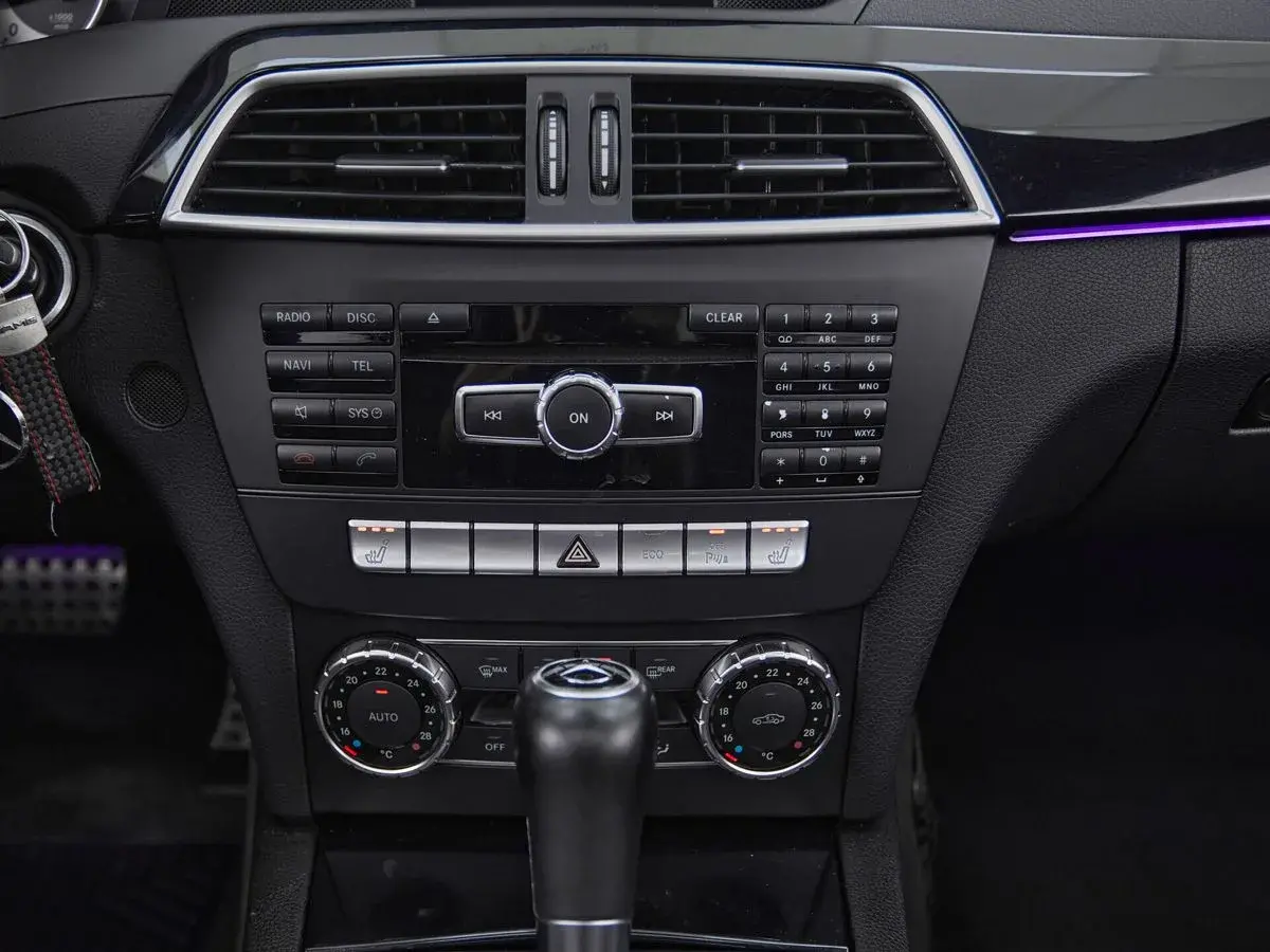 Mercedes benz C-Класс