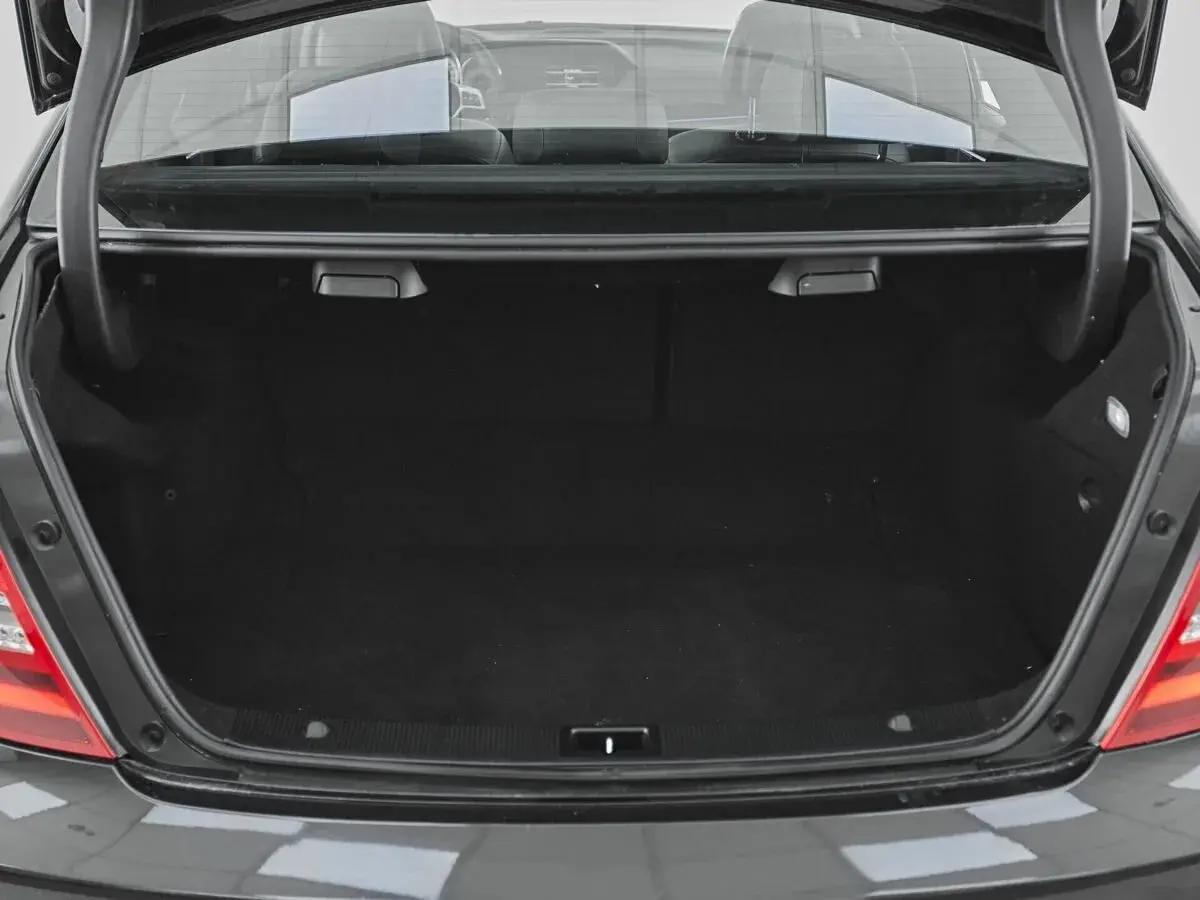 Mercedes benz C-Класс