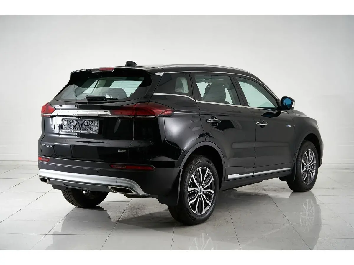 Geely Atlas Pro