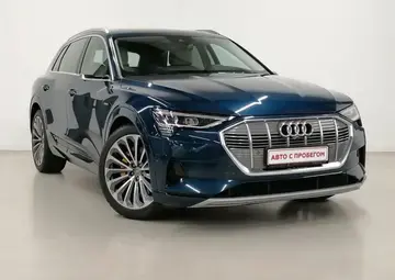 Audi e-tron Вид 1