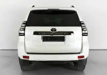 Toyota Land Cruiser Prado Вид 4