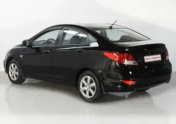 Hyundai Solaris Вид 3
