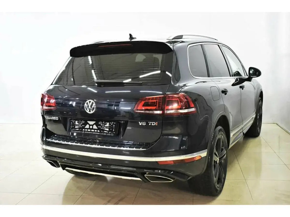 Volkswagen Touareg