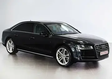 Audi A8 Вид 1