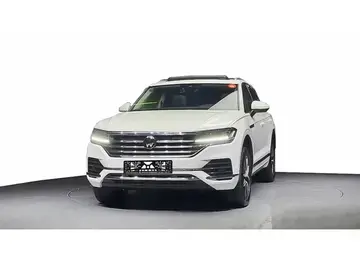 Volkswagen Touareg Вид 2