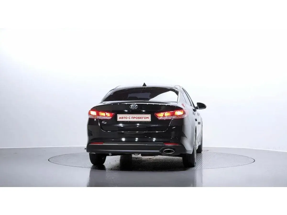 Kia K5