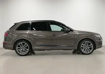 Audi Q7 Вид 3