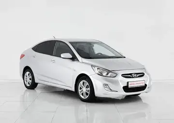 Hyundai Solaris Вид 3