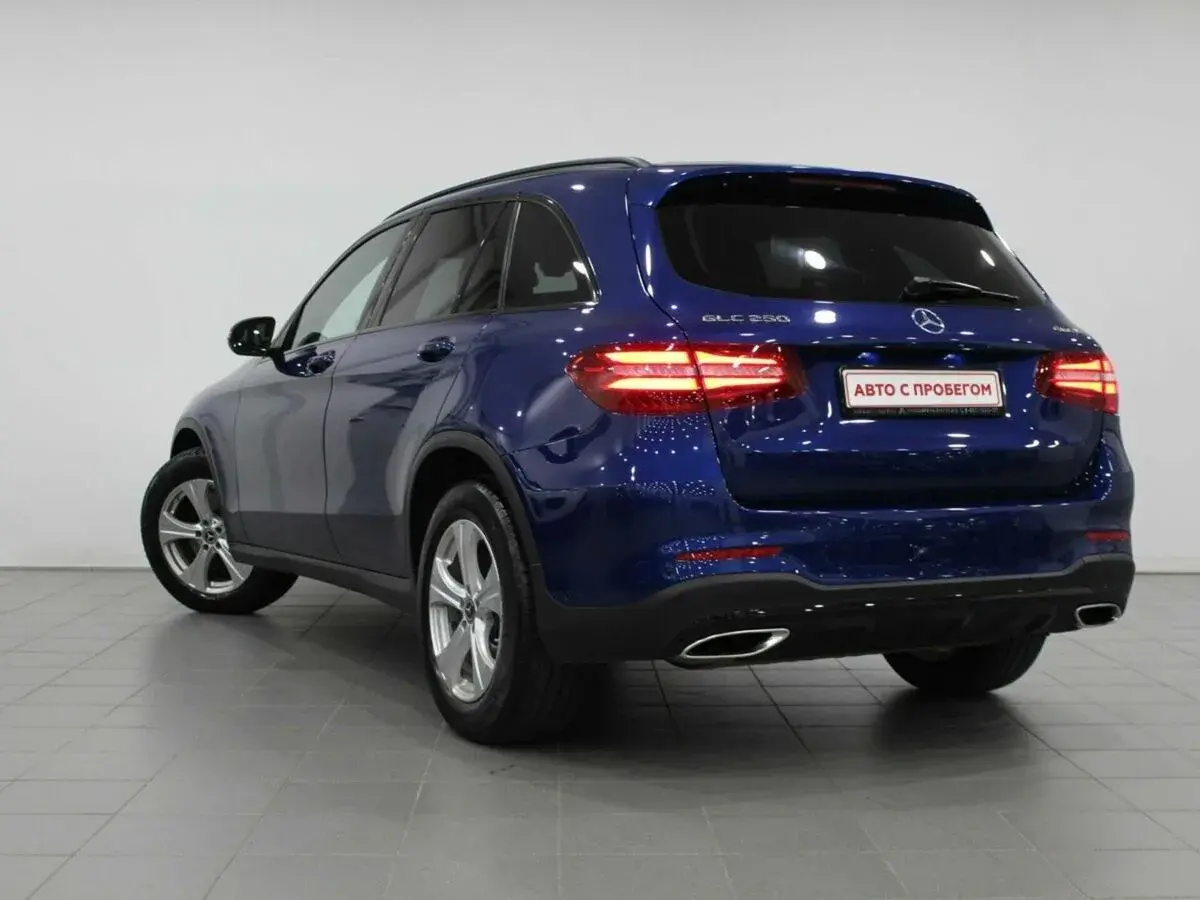 Mercedes benz GLC AMG