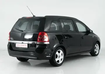 Opel Zafira Вид 4