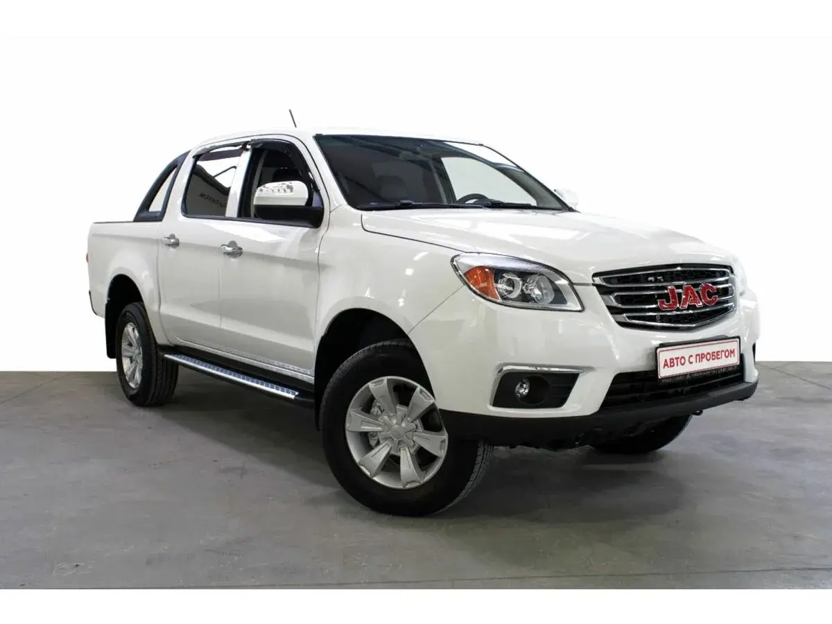 Jac T6