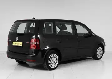 Volkswagen Touran Вид 5