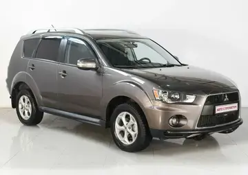 Mitsubishi Outlander Вид 1